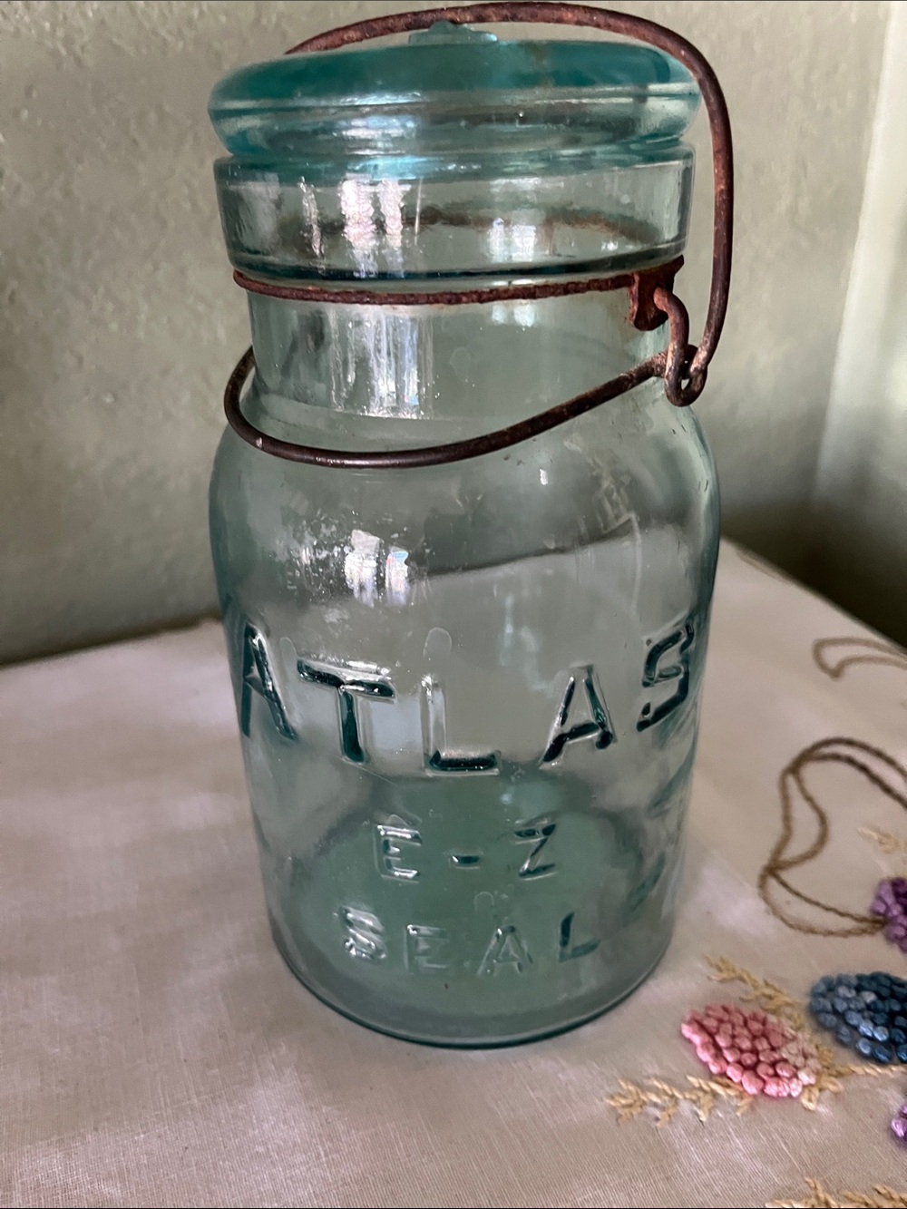 Vintage Atlas E-Z Seal Glass Jar – Light Blue Aqua Glass with Wire Bail